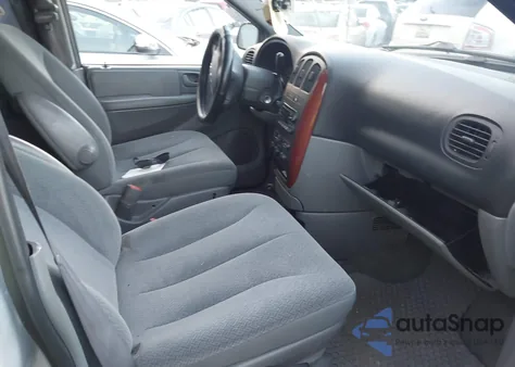 2005 Chrysler Town & Country Lx from USA, damaged, VIN 2C4GP44R15R130313